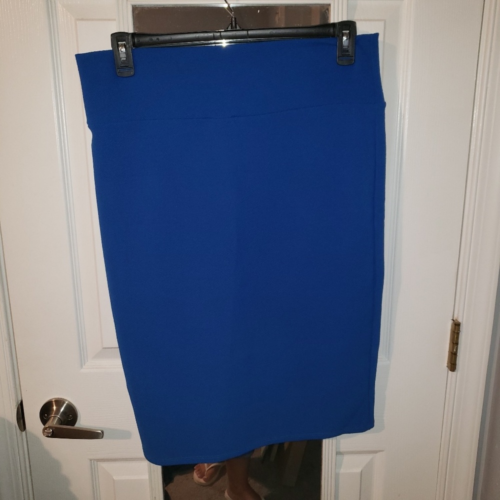 XL Lularoe Cassie